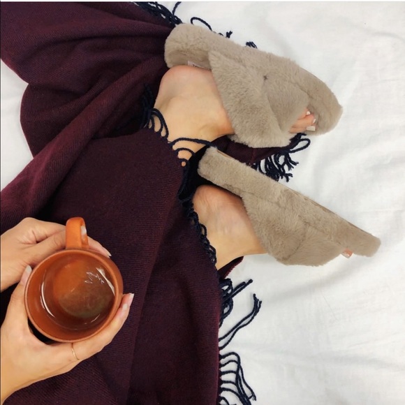 Light Taupe Fluffy Slippers - Picture 2 of 7